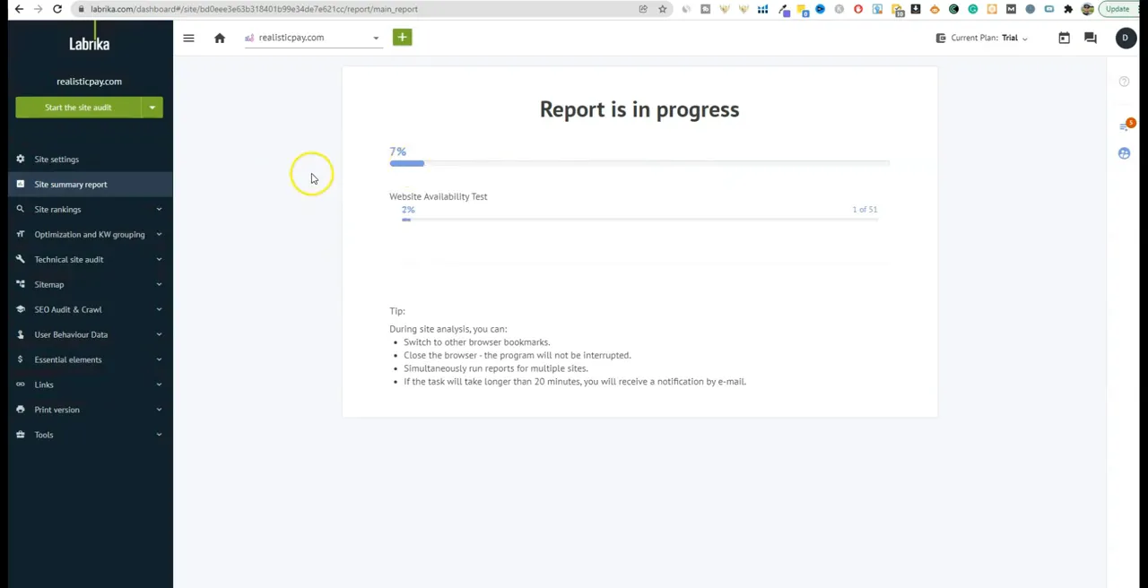 Labrika dashboard showing 'Report is in progress' with progress bars during a site crawl